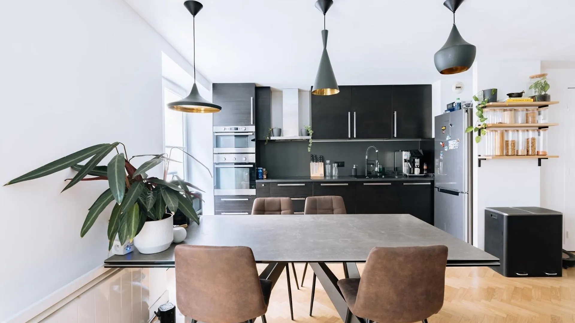 Le Marais - Modern Design Apartment Parijs