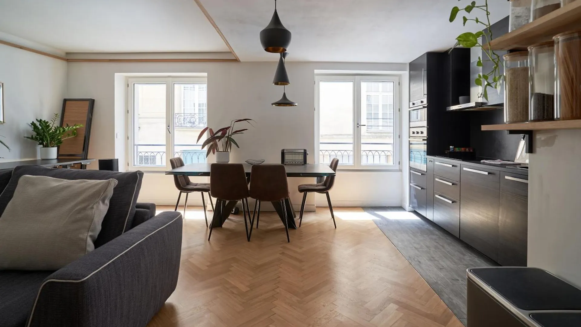 Le Marais - Modern Design Apartment Parijs