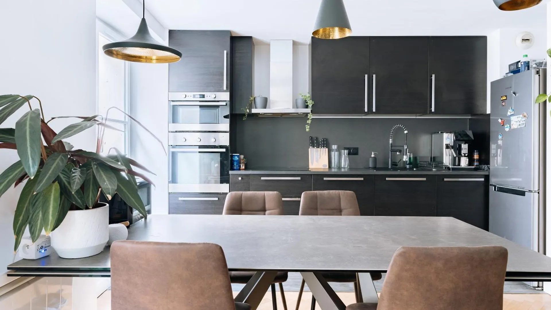 Le Marais - Modern Design Apartment Paris France